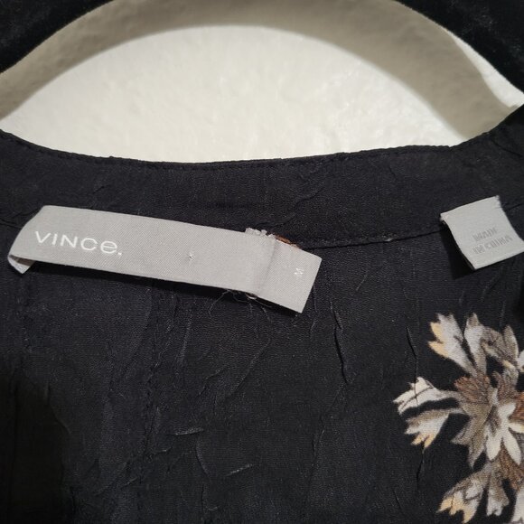 Vince Tossed Bouquet Floral Tie-neck Crinkled Black Blouse Small - Picture 9 of 12